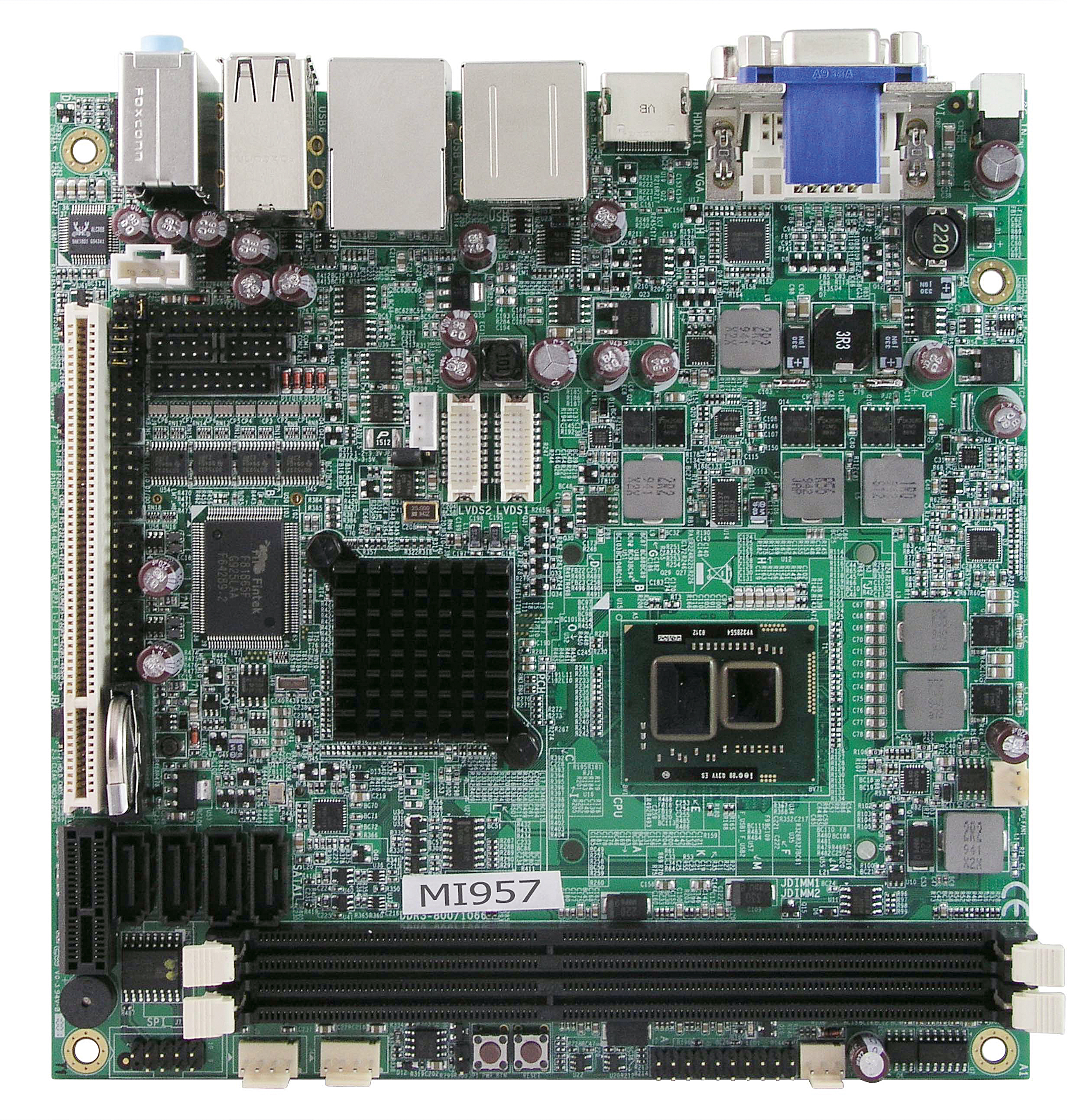 iBASE MI957: плата Mini-ITX с интегрированным мобильным процессором Core i7